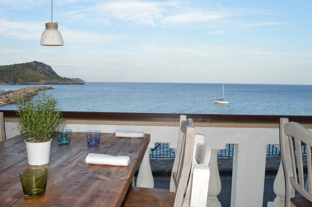 Albergo Tirreno Marina di Camerota Exterior foto