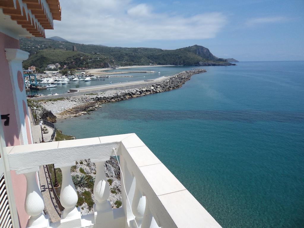 Albergo Tirreno Marina di Camerota Cameră foto
