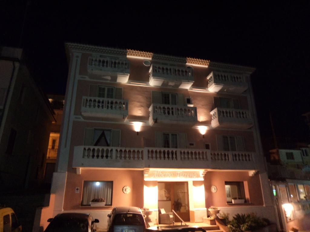 Albergo Tirreno Marina di Camerota Exterior foto