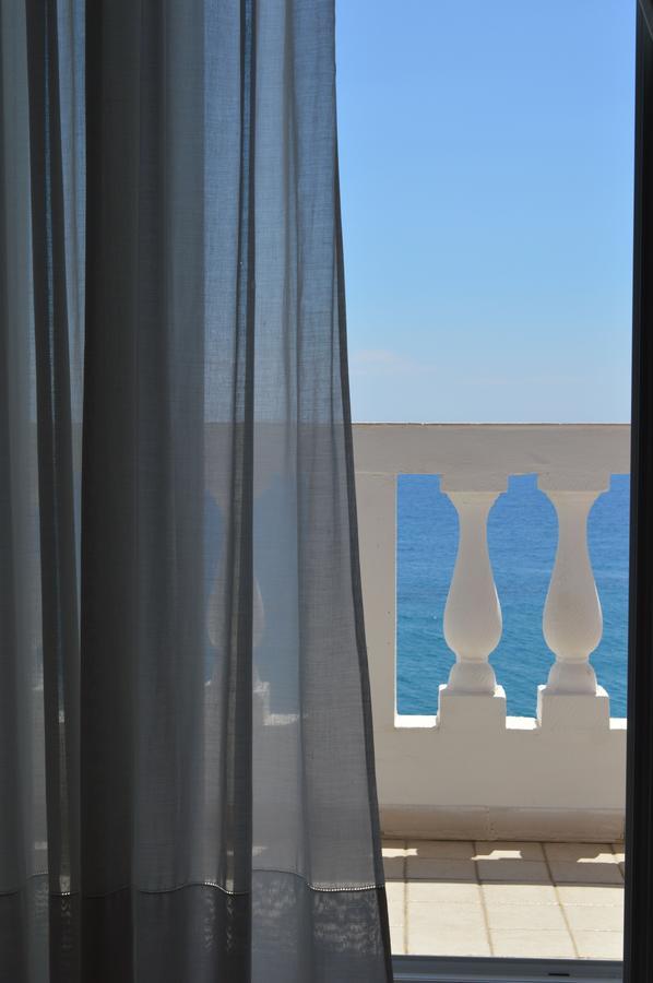 Albergo Tirreno Marina di Camerota Exterior foto