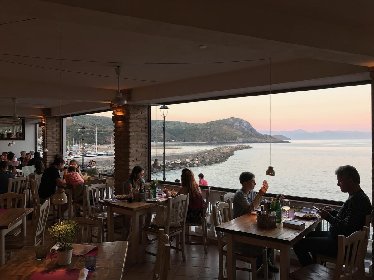 Albergo Tirreno Marina di Camerota Exterior foto