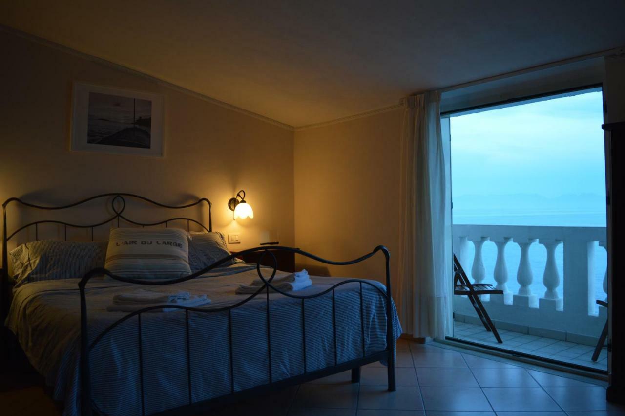 Albergo Tirreno Marina di Camerota Exterior foto