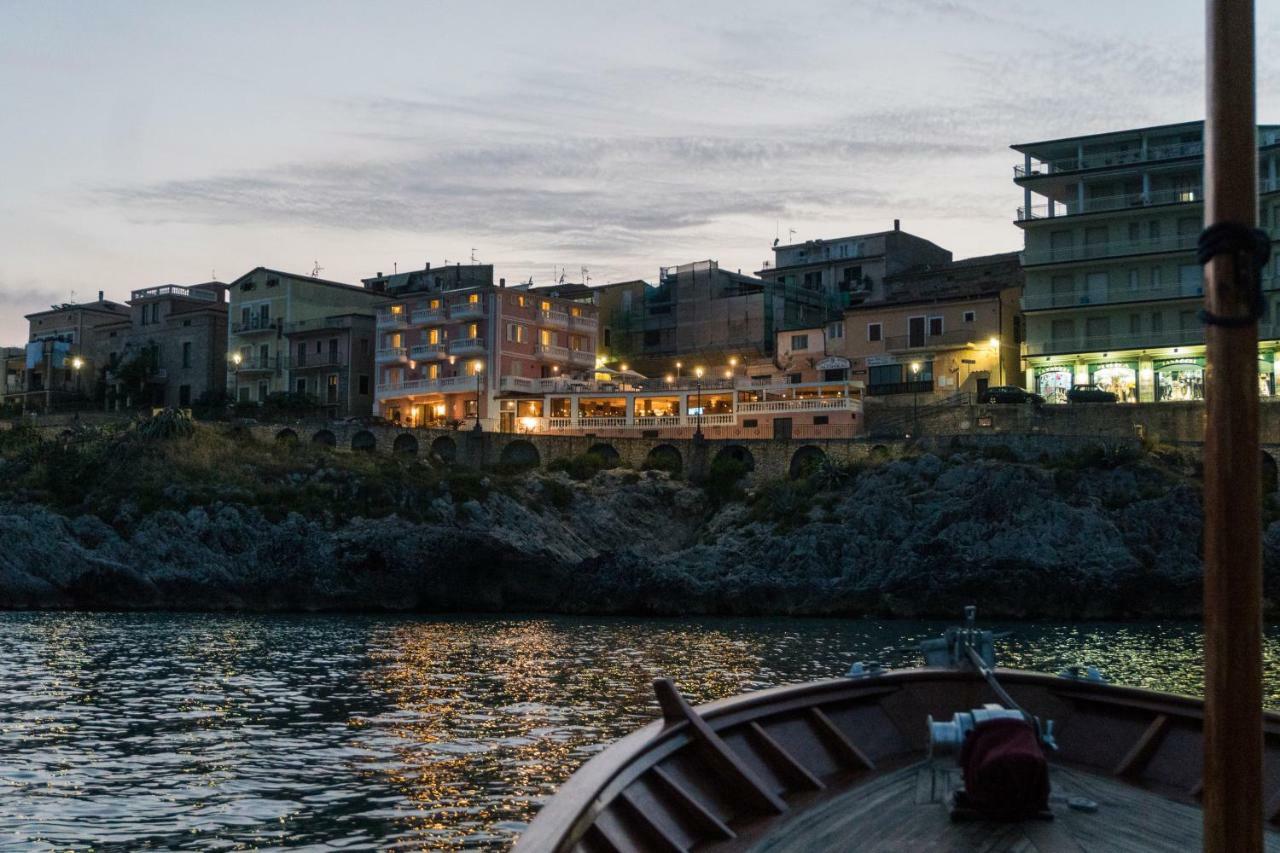 Albergo Tirreno Marina di Camerota Exterior foto